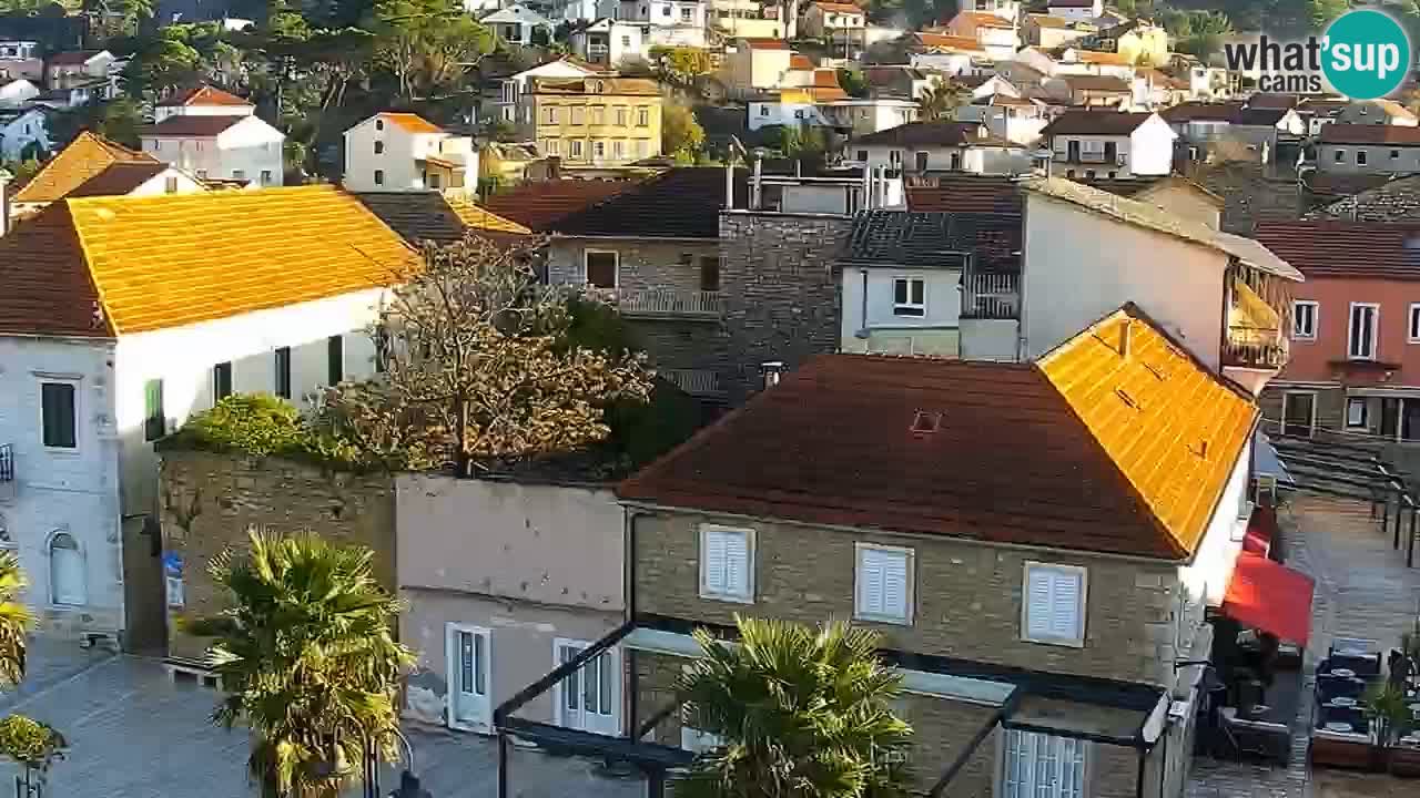 Webcam Jelsa Live motorisée – île de Hvar – Dalmatie – Croatie