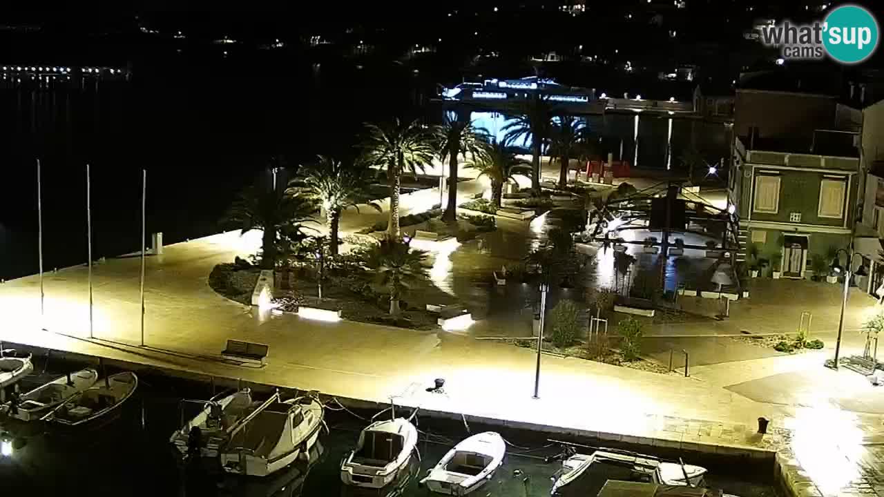 Webcam Jelsa Live motorisée – île de Hvar – Dalmatie – Croatie