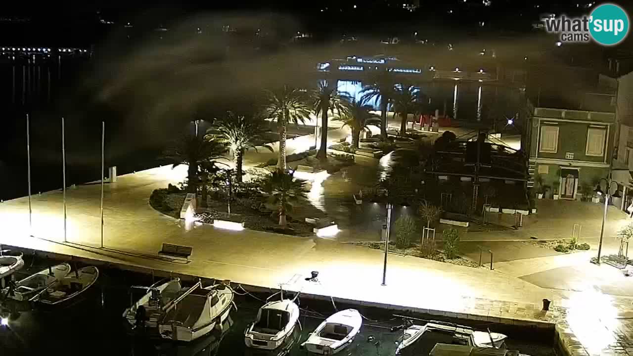 Jelsa Live Webcam motorizzata – Isola di Hvar – Dalmazia – Croazia