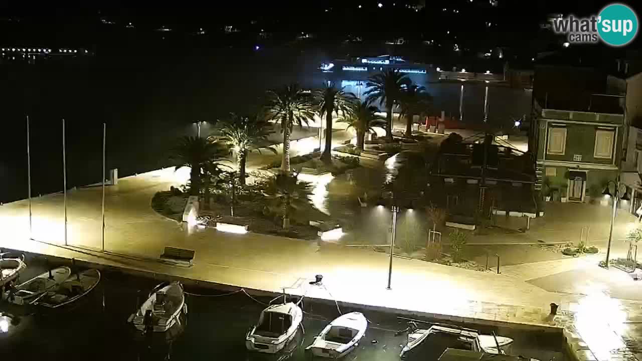 Webcam Jelsa Live motorisée – île de Hvar – Dalmatie – Croatie