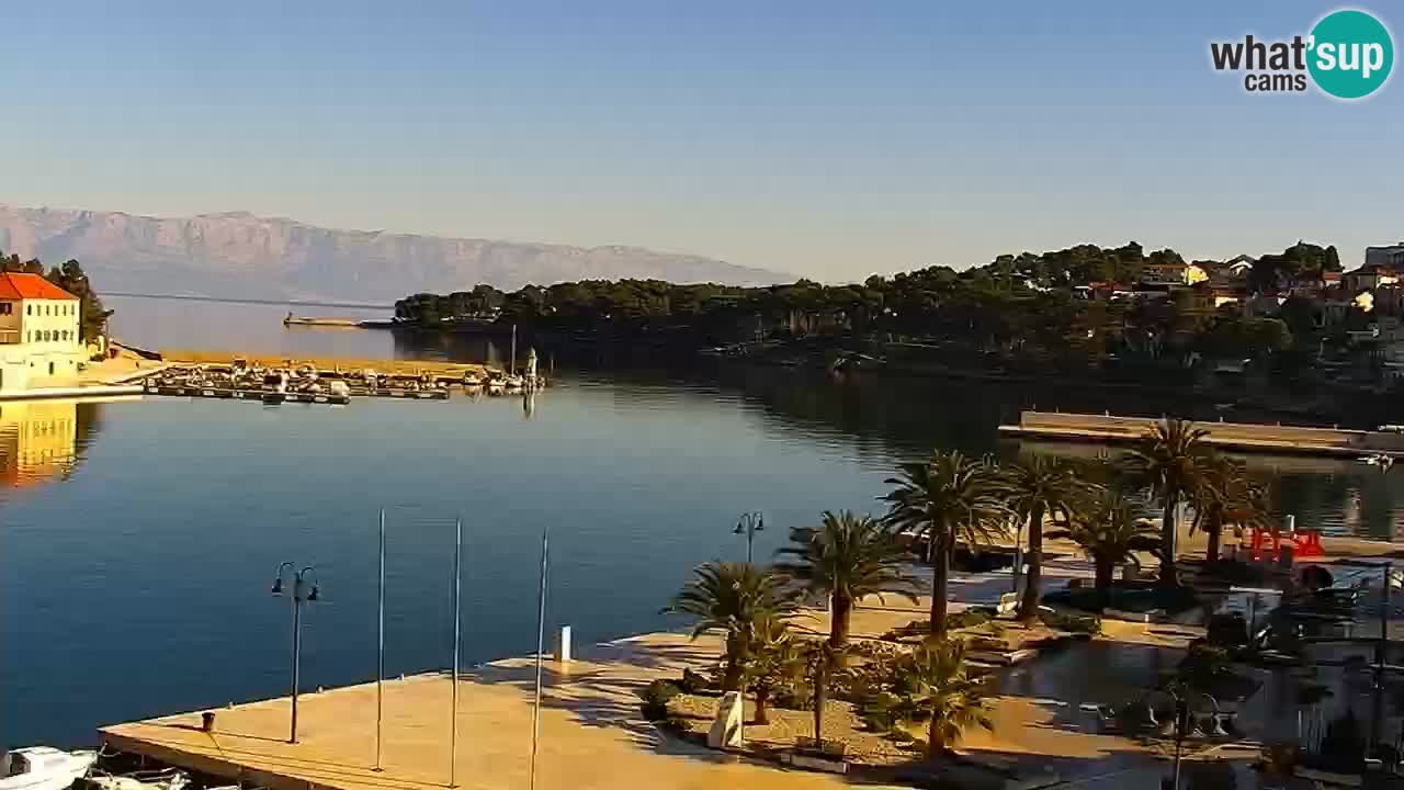 Webcam Jelsa Live motorisée – île de Hvar – Dalmatie – Croatie