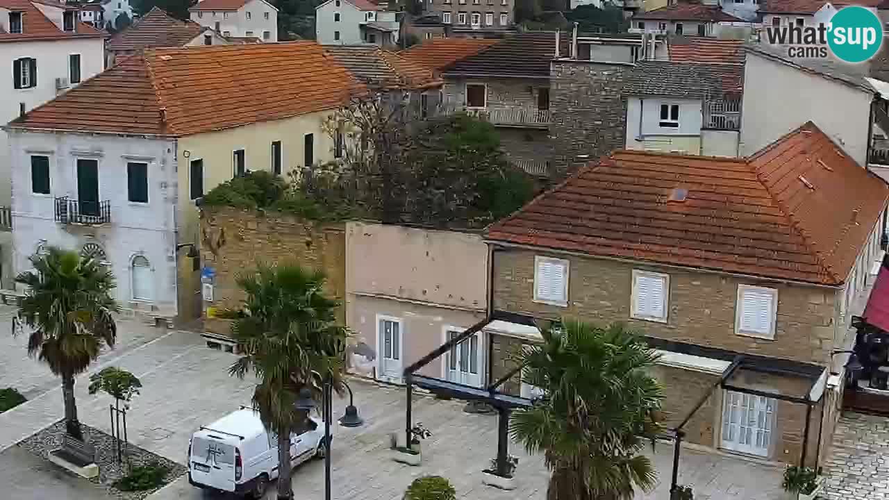 Webcam Jelsa Live motorisée – île de Hvar – Dalmatie – Croatie