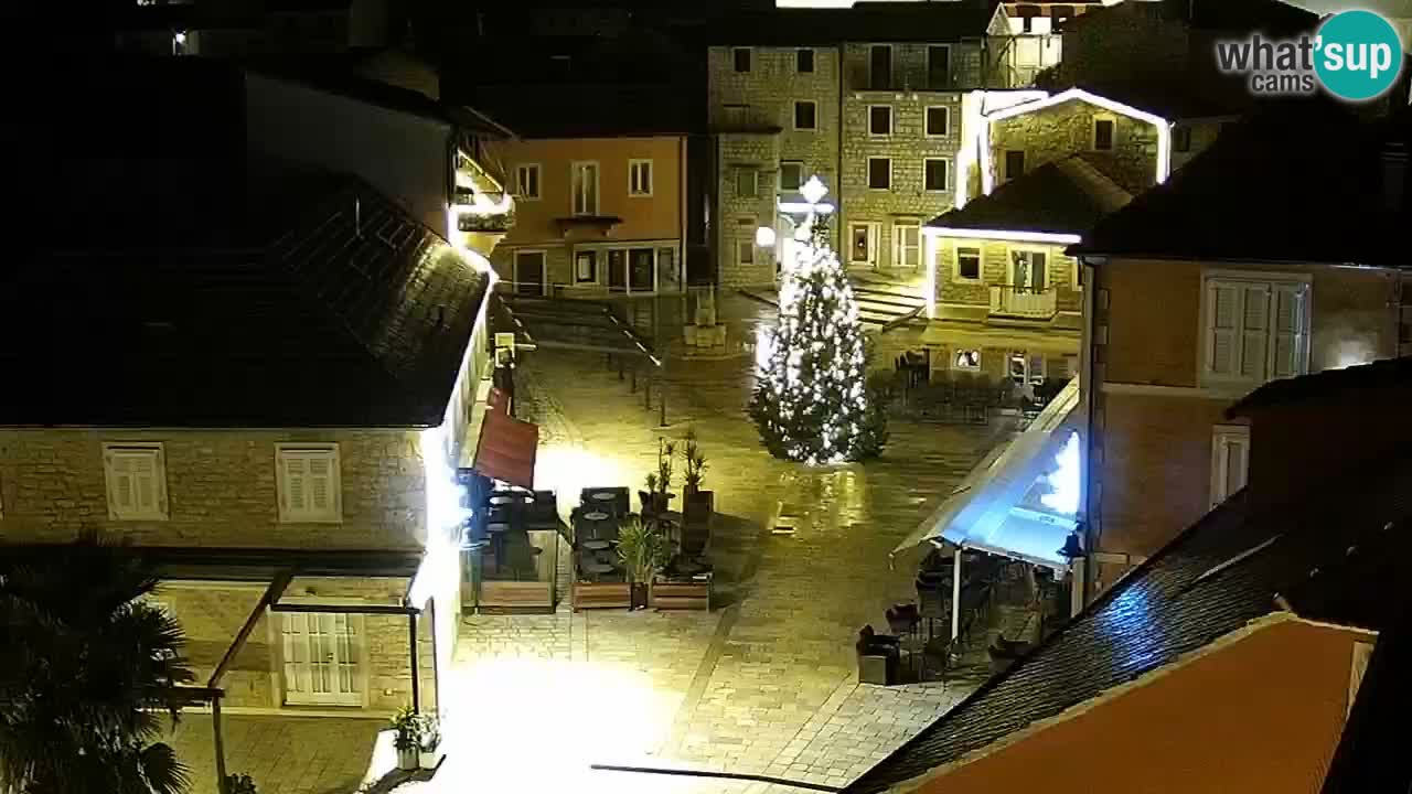 Jelsa Live Webcam motorizzata – Isola di Hvar – Dalmazia – Croazia
