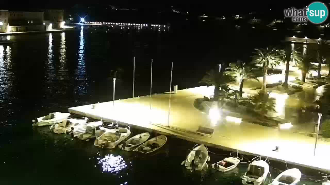 Webcam Jelsa Live motorisée – île de Hvar – Dalmatie – Croatie