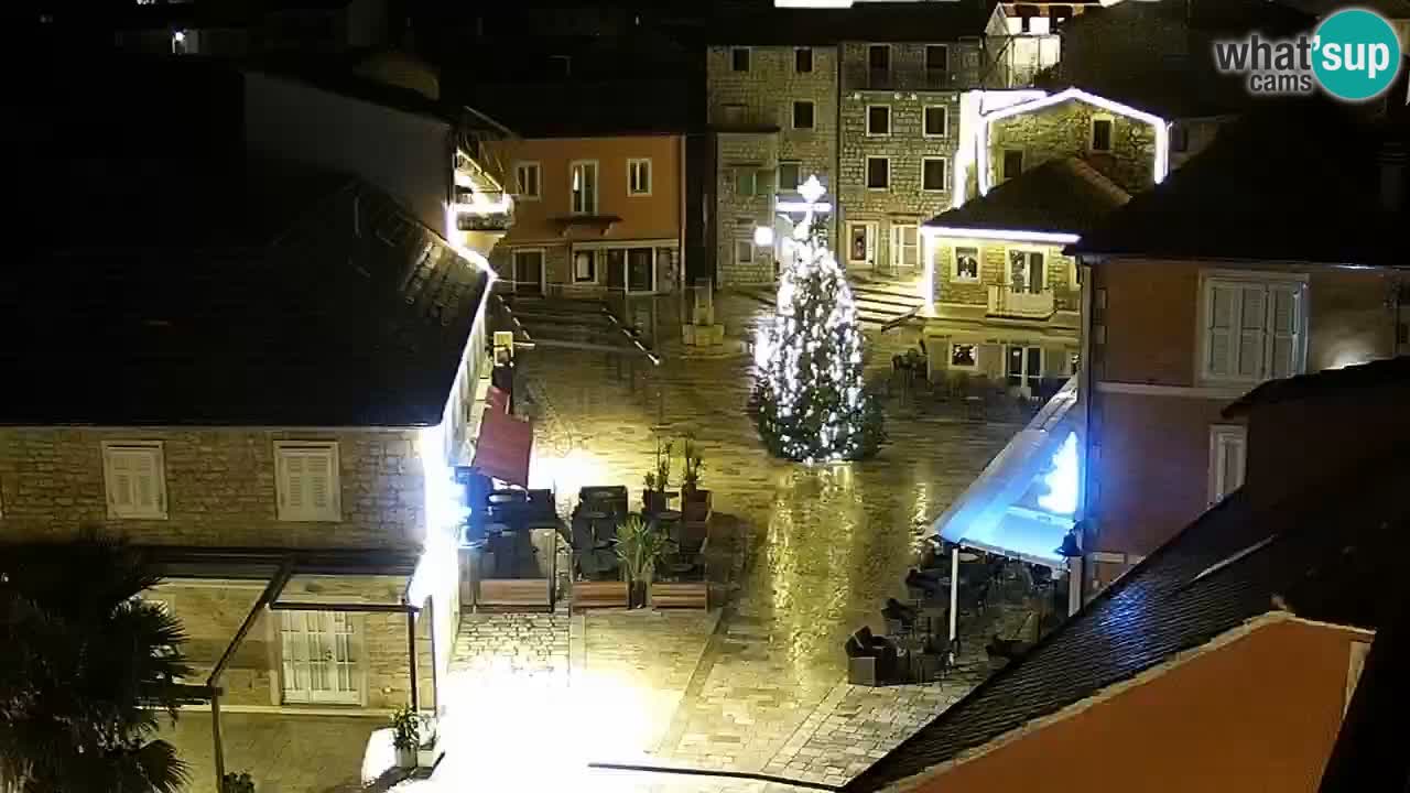 Webcam Jelsa Live motorisée – île de Hvar – Dalmatie – Croatie