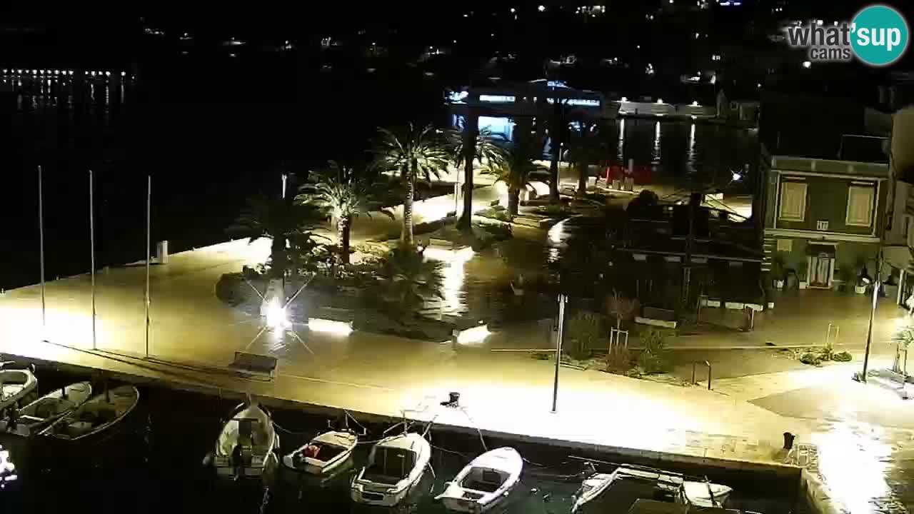 Webcam Jelsa Live motorisée – île de Hvar – Dalmatie – Croatie