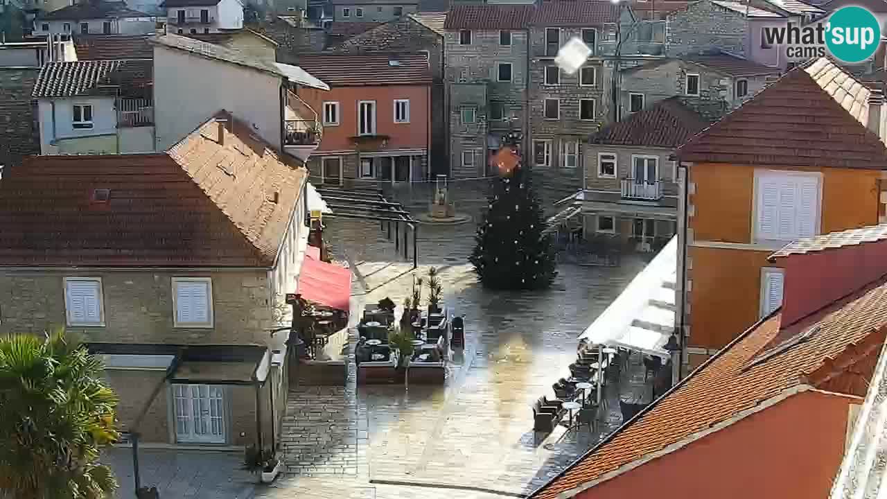 Jelsa Live Webcam motorizzata – Isola di Hvar – Dalmazia – Croazia