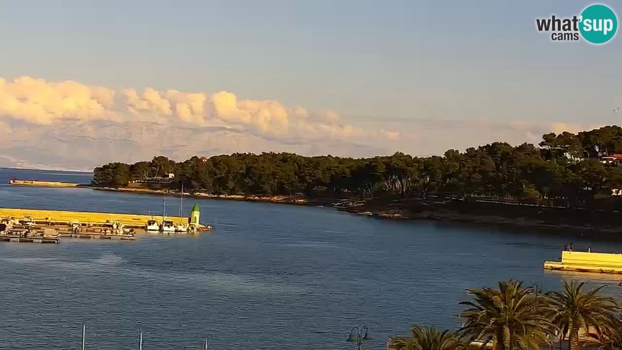 Webcam Jelsa Live motorisée – île de Hvar – Dalmatie – Croatie