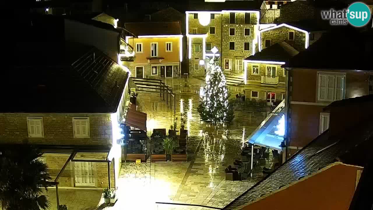 Jelsa Live Webcam motorizzata – Isola di Hvar – Dalmazia – Croazia
