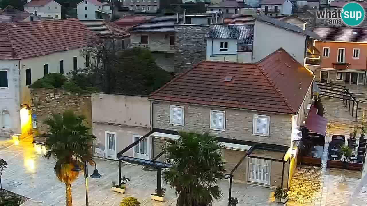 Jelsa Live Webcam motorisiert – Insel Hvar – Dalmatien – Kroatien