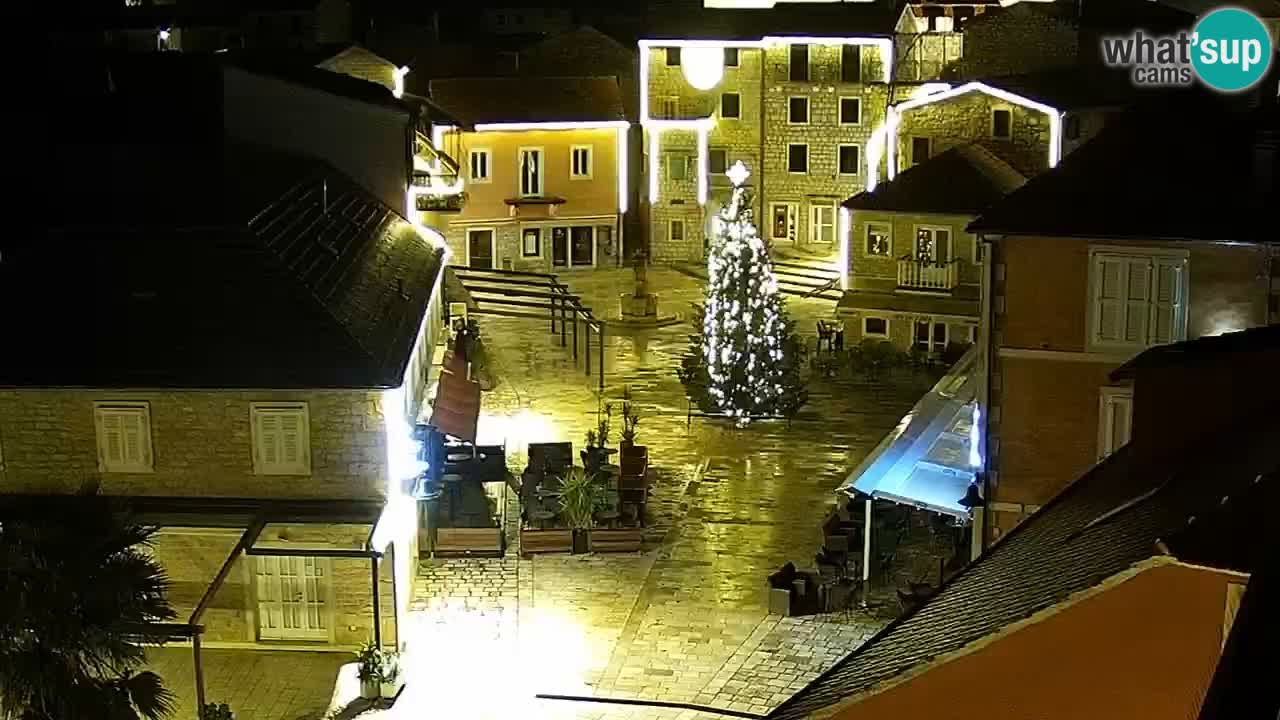 Webcam Jelsa Live motorisée – île de Hvar – Dalmatie – Croatie