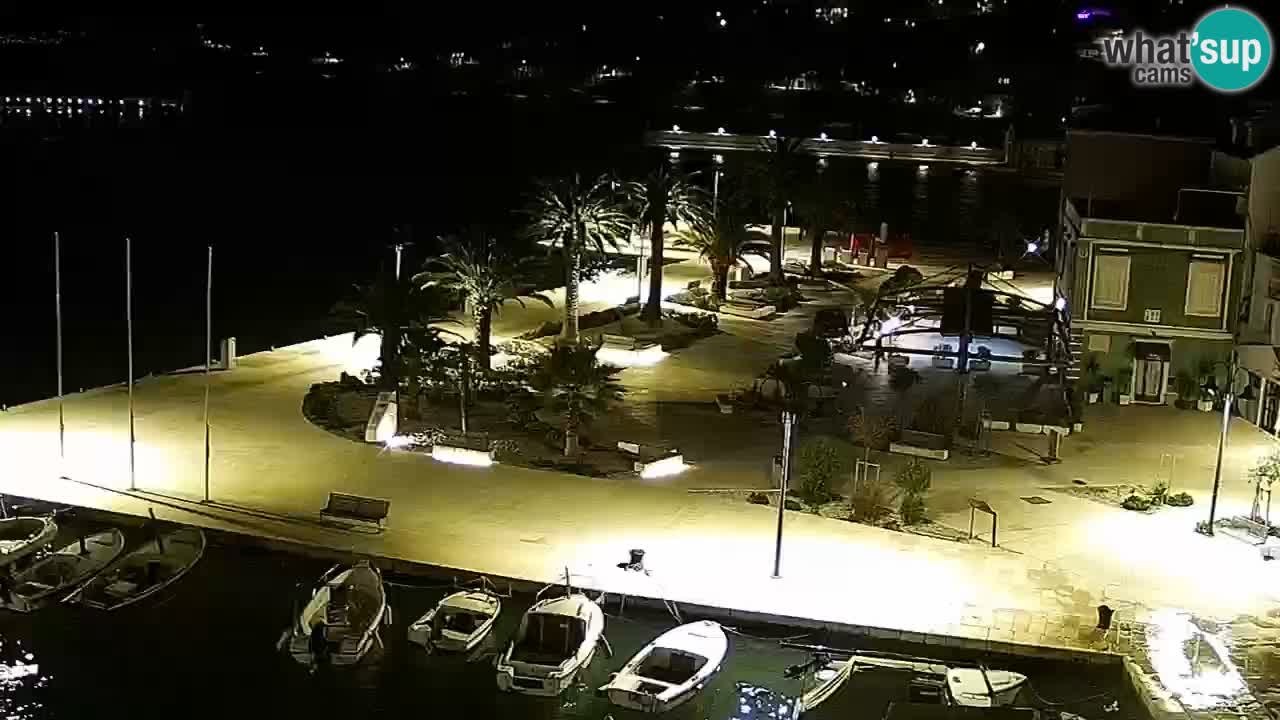 Webcam Jelsa Live motorisée – île de Hvar – Dalmatie – Croatie