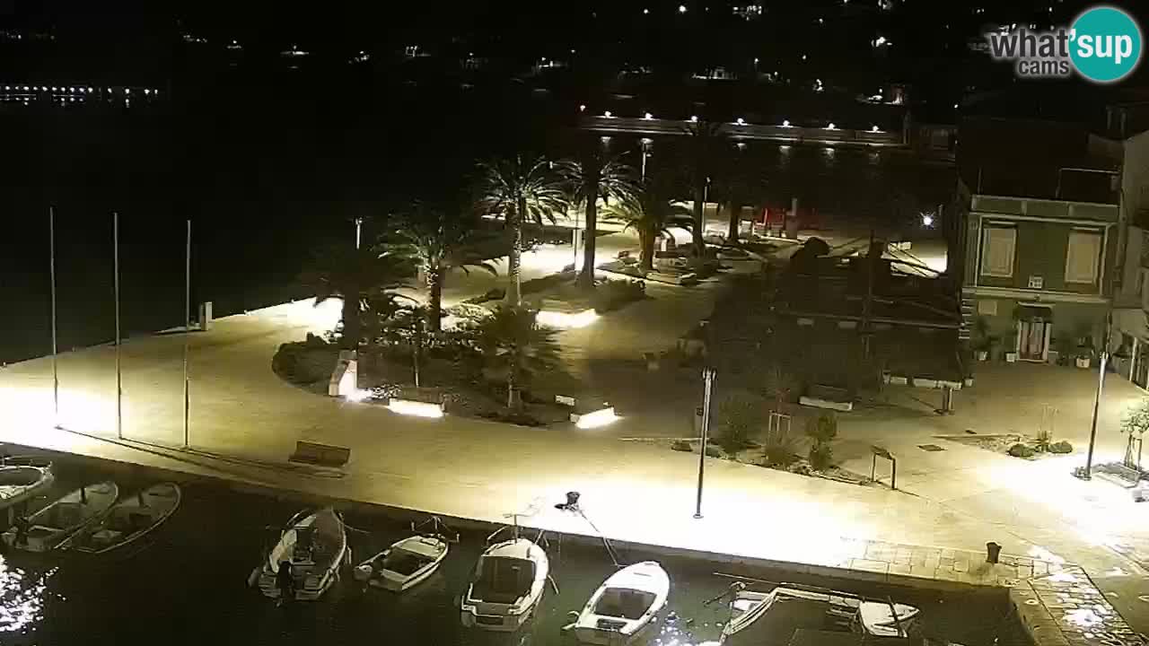 Webcam Jelsa Live motorisée – île de Hvar – Dalmatie – Croatie
