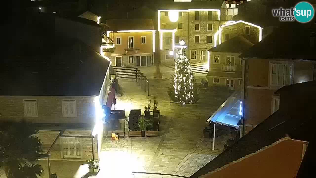 Webcam Jelsa Live motorisée – île de Hvar – Dalmatie – Croatie