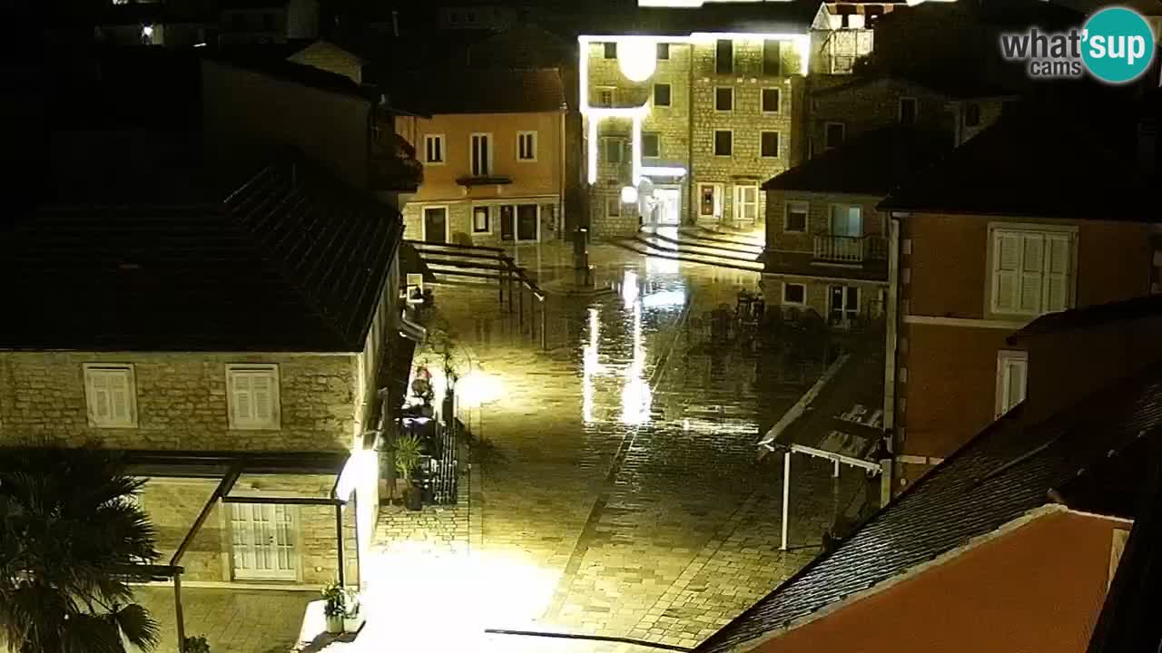 Jelsa Live Webcam motorizzata – Isola di Hvar – Dalmazia – Croazia
