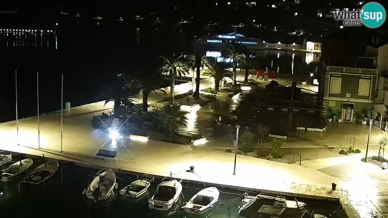 Webcam Jelsa Live motorisée – île de Hvar – Dalmatie – Croatie