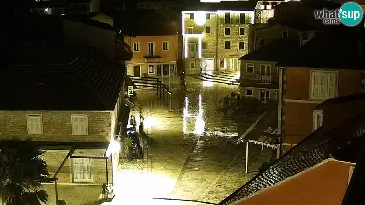 Jelsa Live Webcam motorizzata – Isola di Hvar – Dalmazia – Croazia