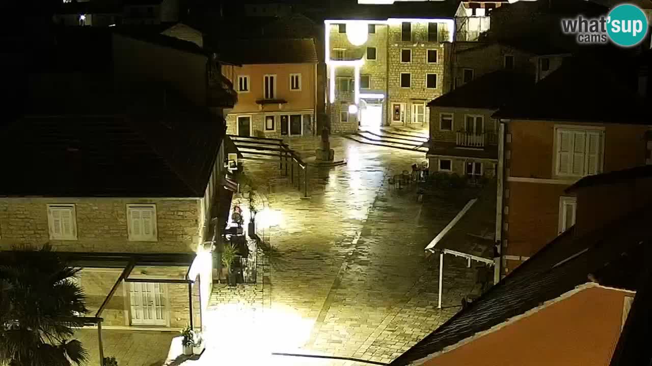 Webcam Jelsa Live motorisée – île de Hvar – Dalmatie – Croatie