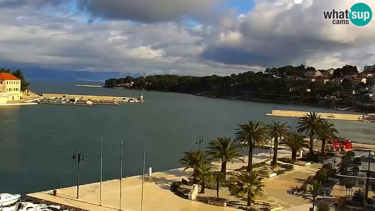 Jelsa Live Webcam motorizzata – Isola di Hvar – Dalmazia – Croazia