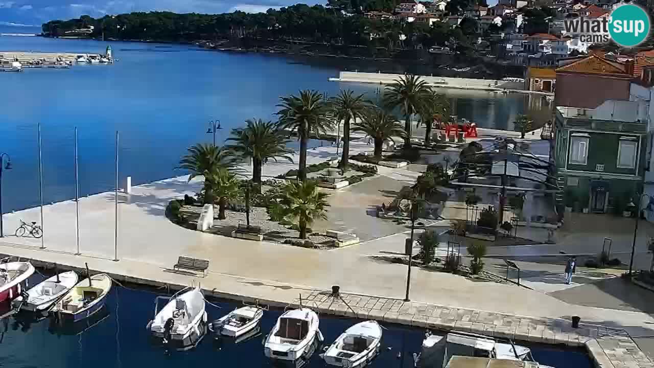 Webcam Jelsa Live motorisée – île de Hvar – Dalmatie – Croatie