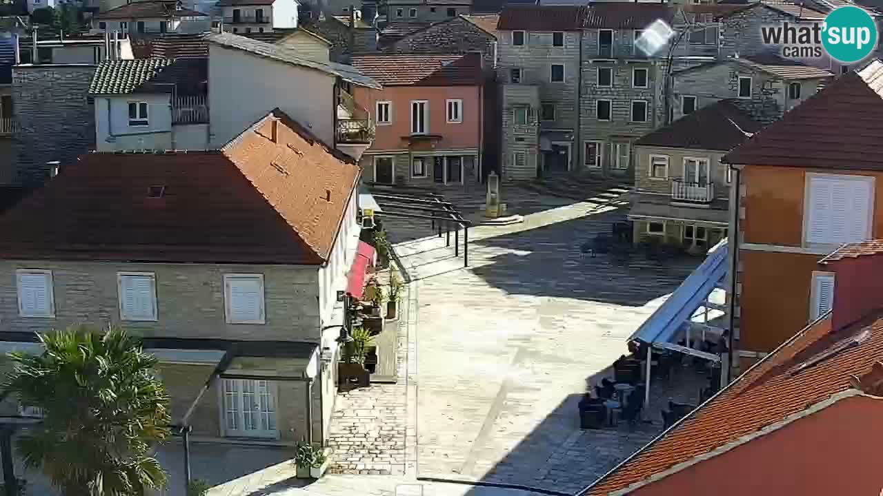 Webcam Jelsa Live motorisée – île de Hvar – Dalmatie – Croatie