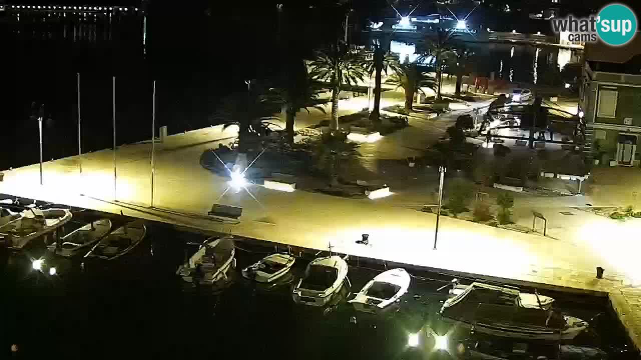 Webcam Jelsa Live motorisée – île de Hvar – Dalmatie – Croatie