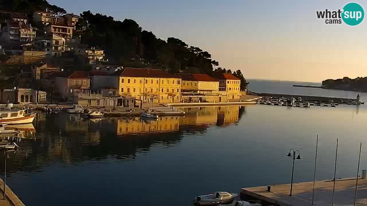 Webcam Jelsa Live motorisée – île de Hvar – Dalmatie – Croatie