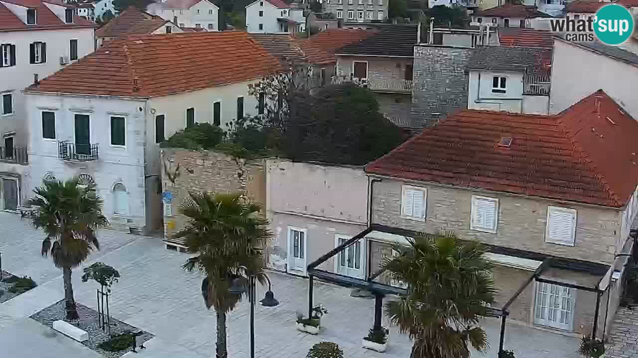 Webcam Jelsa Live motorisée – île de Hvar – Dalmatie – Croatie