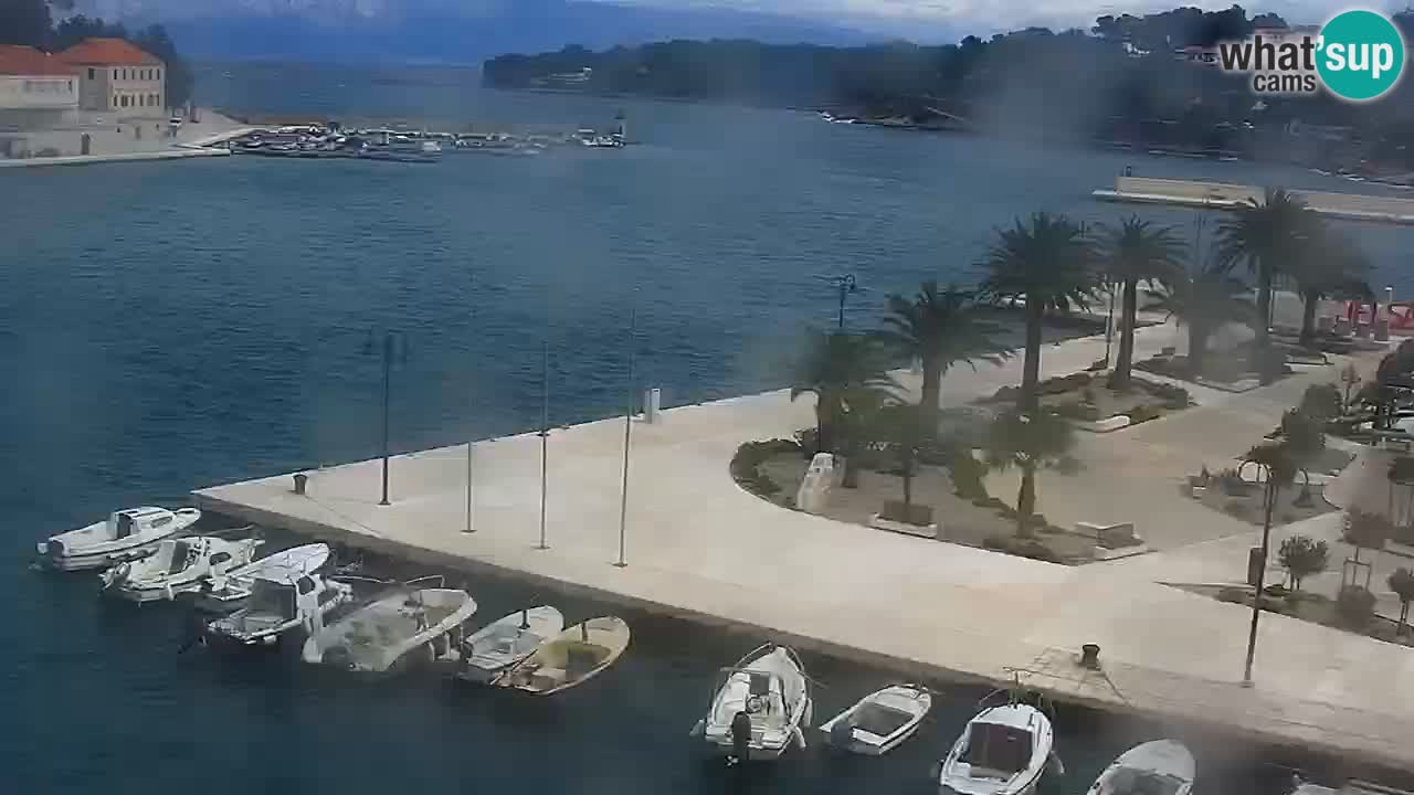 Jelsa vrtljiva spletna kamera otok Hvar – Dalmacija – Hrvaška