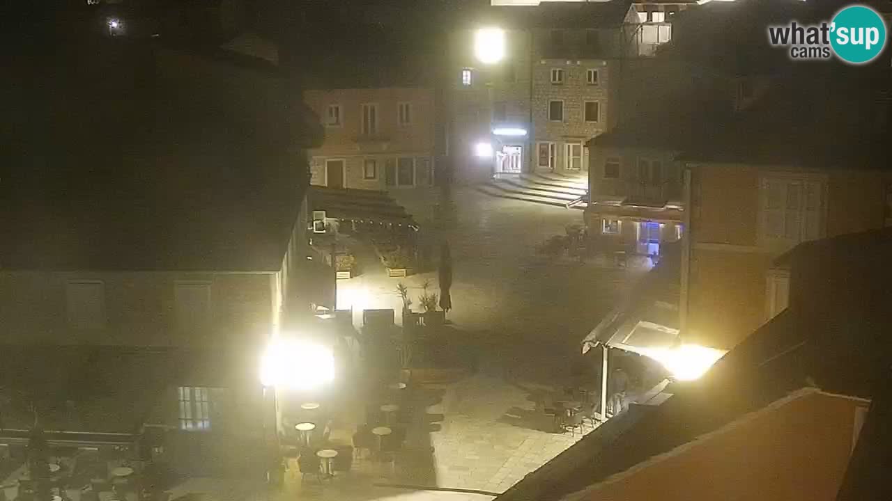 Jelsa Live Webcam motorizzata – Isola di Hvar – Dalmazia – Croazia