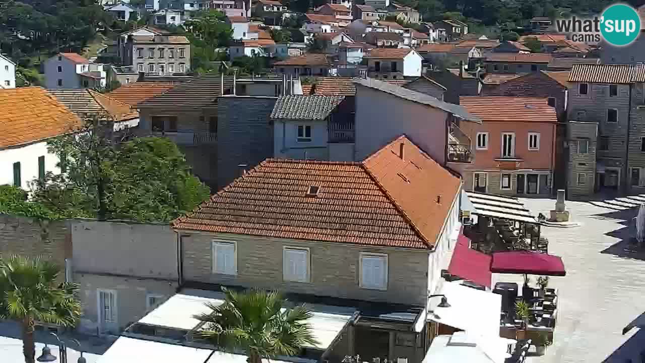 Webcam Jelsa Live motorisée – île de Hvar – Dalmatie – Croatie