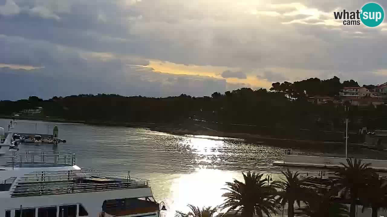 Jelsa motorizirana web kamera – otok Hvar – Dalmacija