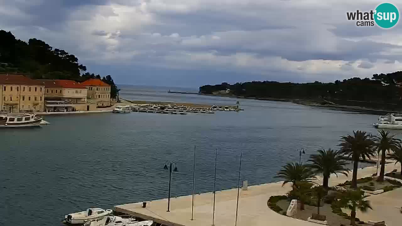 Jelsa vrtljiva spletna kamera otok Hvar – Dalmacija – Hrvaška