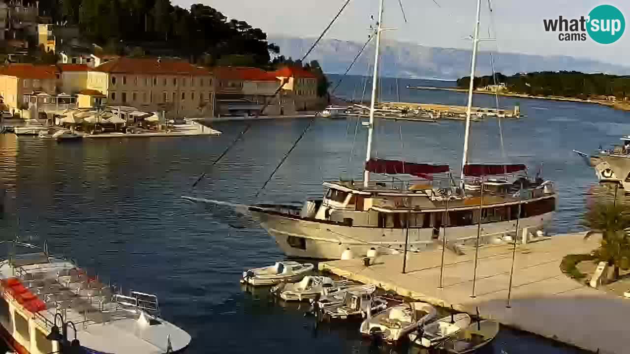 Jelsa Live Webcam motorizzata – Isola di Hvar – Dalmazia – Croazia