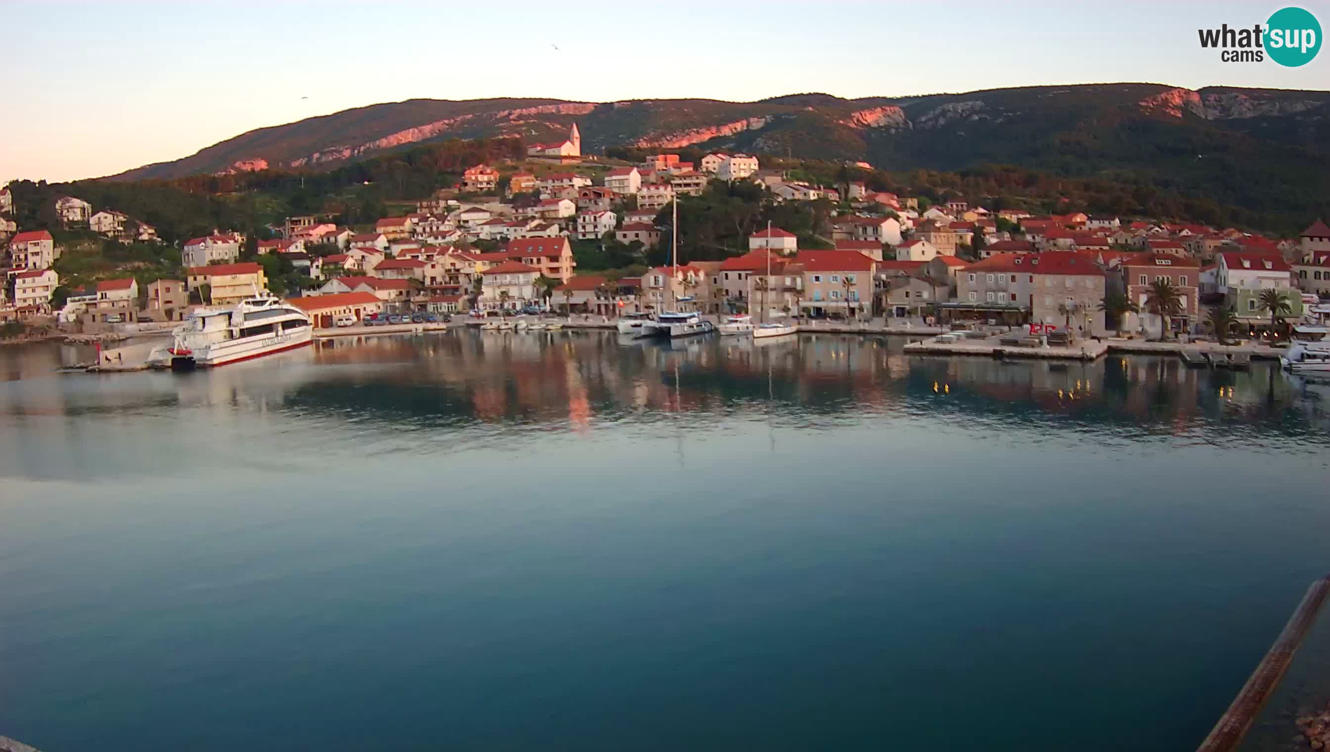 Jelsa / Hvar live webcam