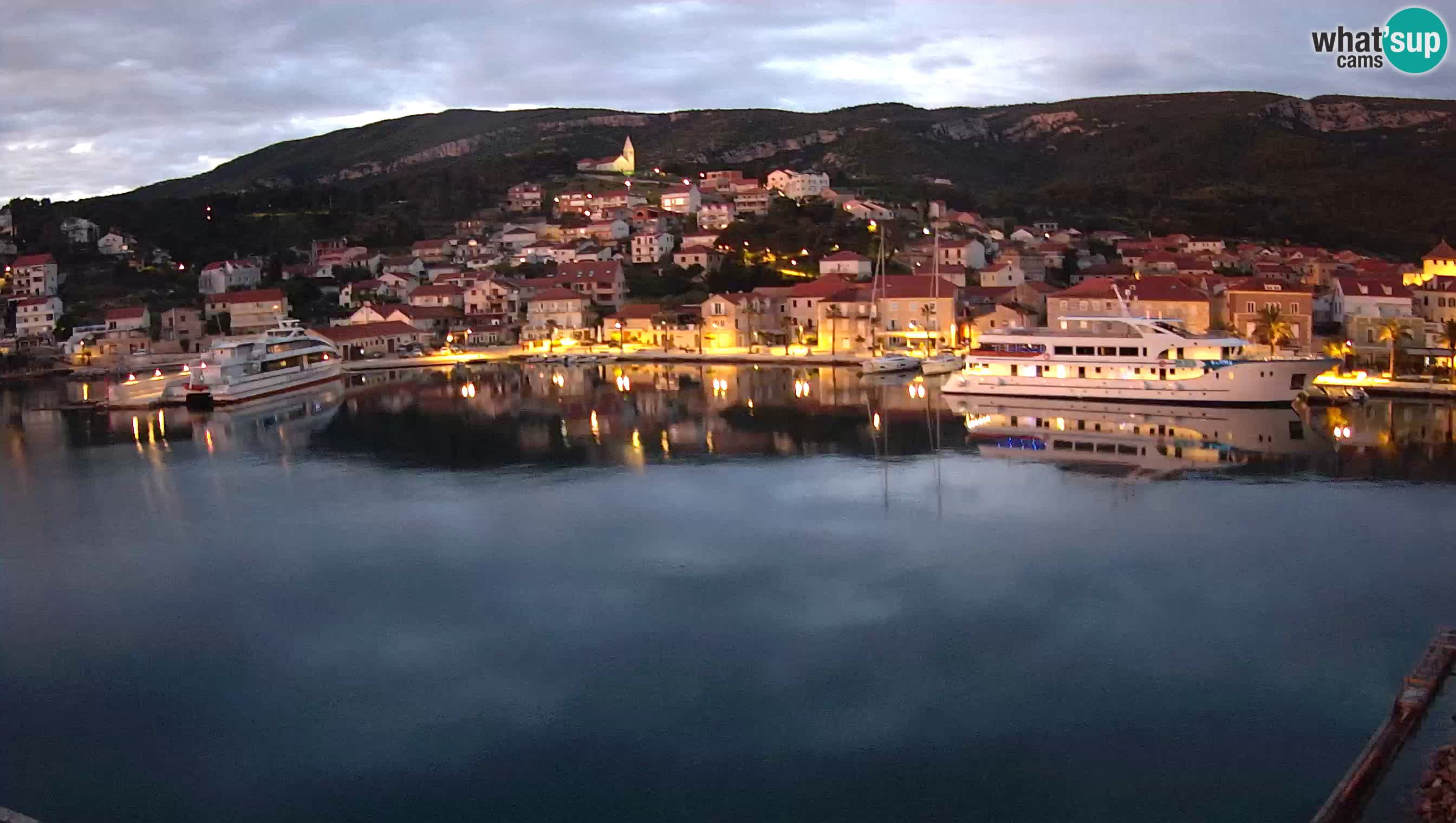 Jelsa / Hvar live webcam