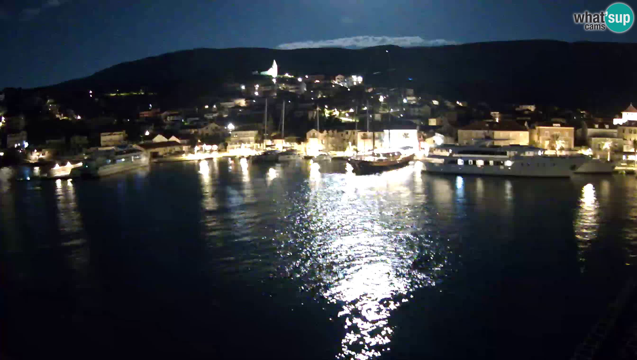 Jelsa / Hvar live webcam