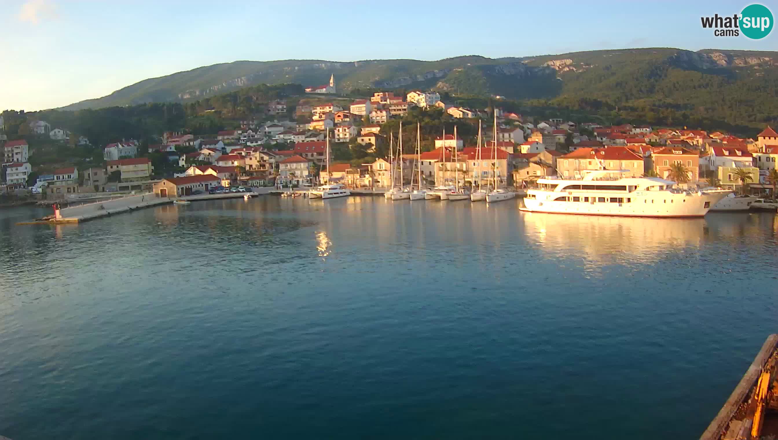 Jelsa / Hvar live webcam