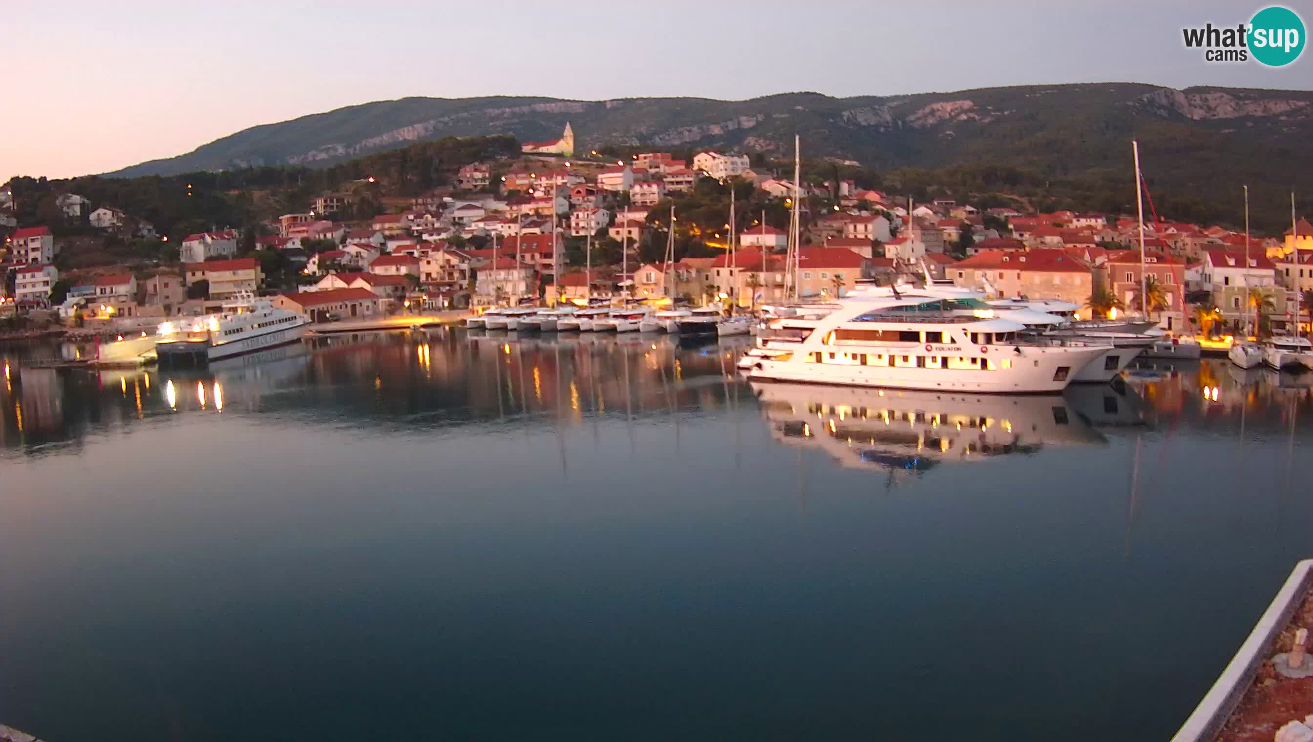 Jelsa / Hvar spletna kamera