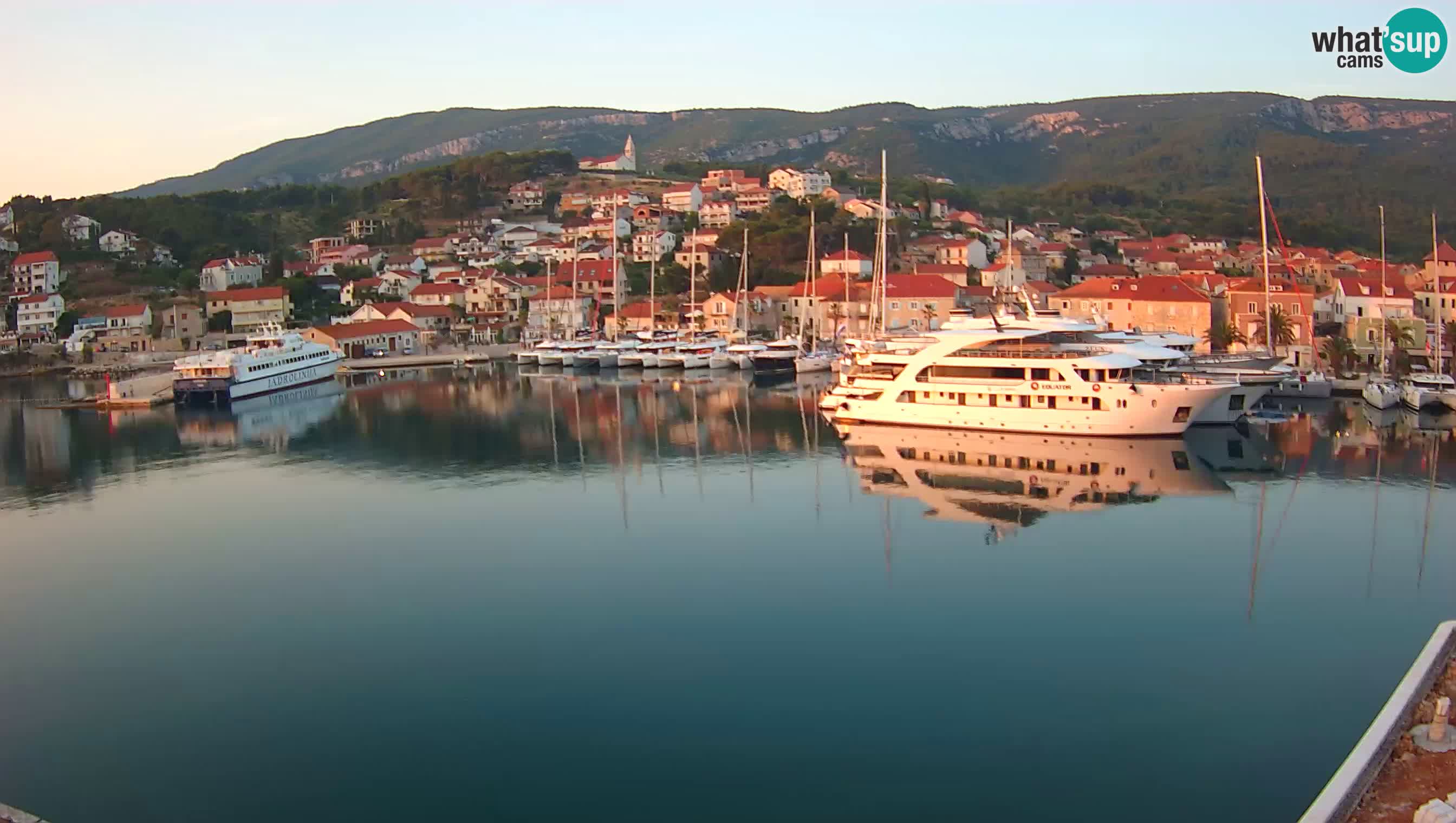 Jelsa / Hvar spletna kamera