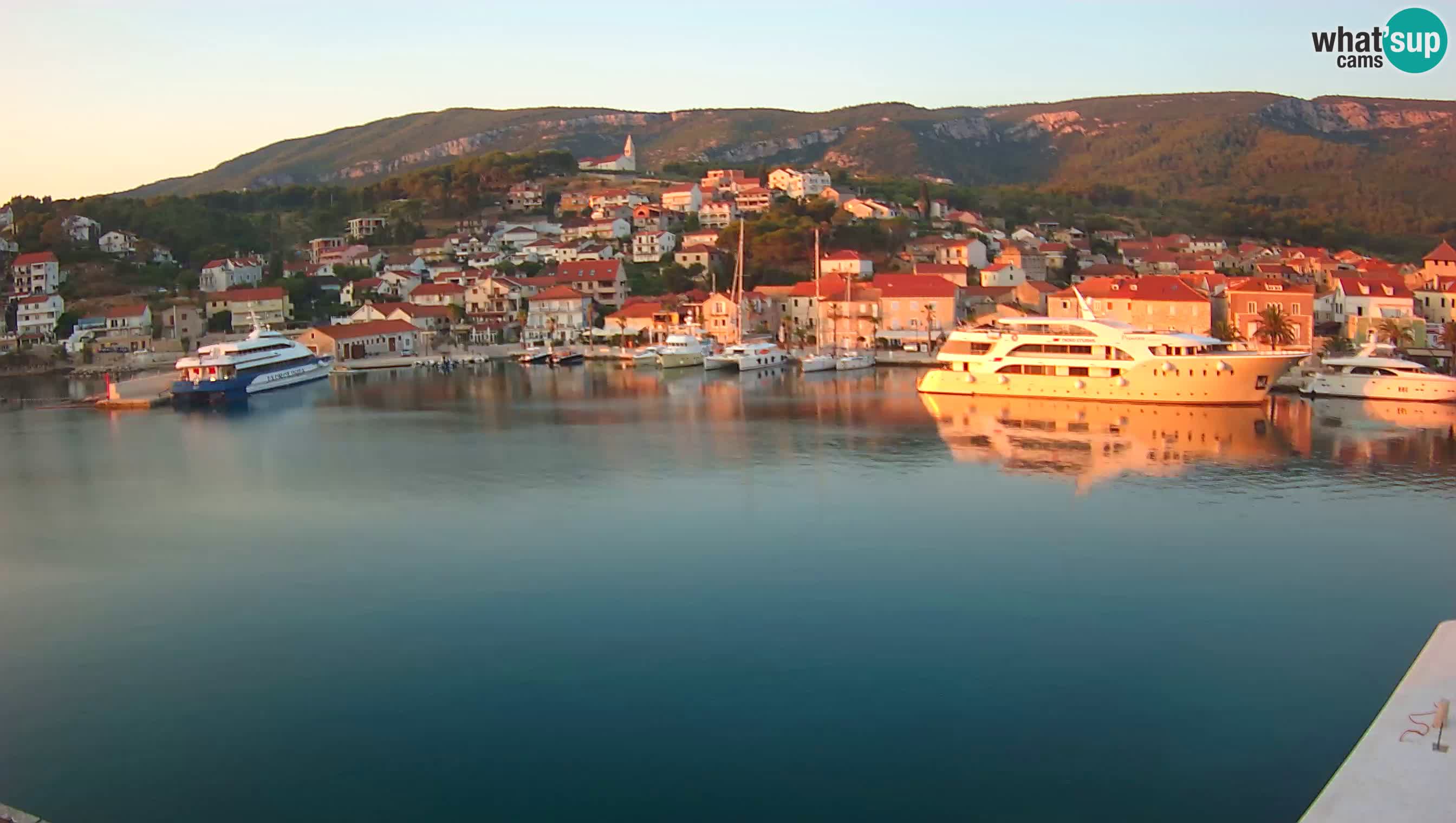Jelsa / Hvar spletna kamera