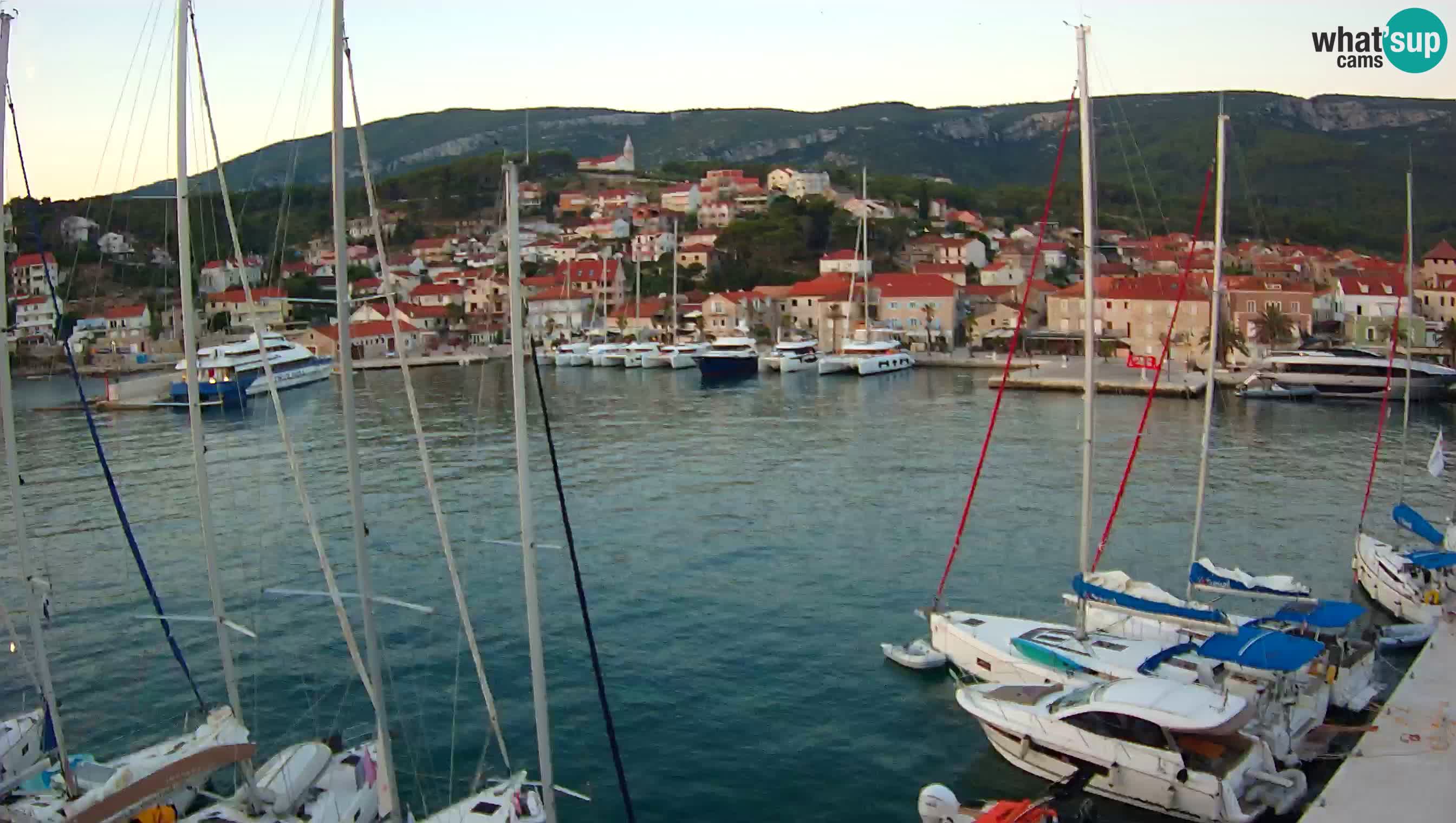 Jelsa / Hvar live webcam