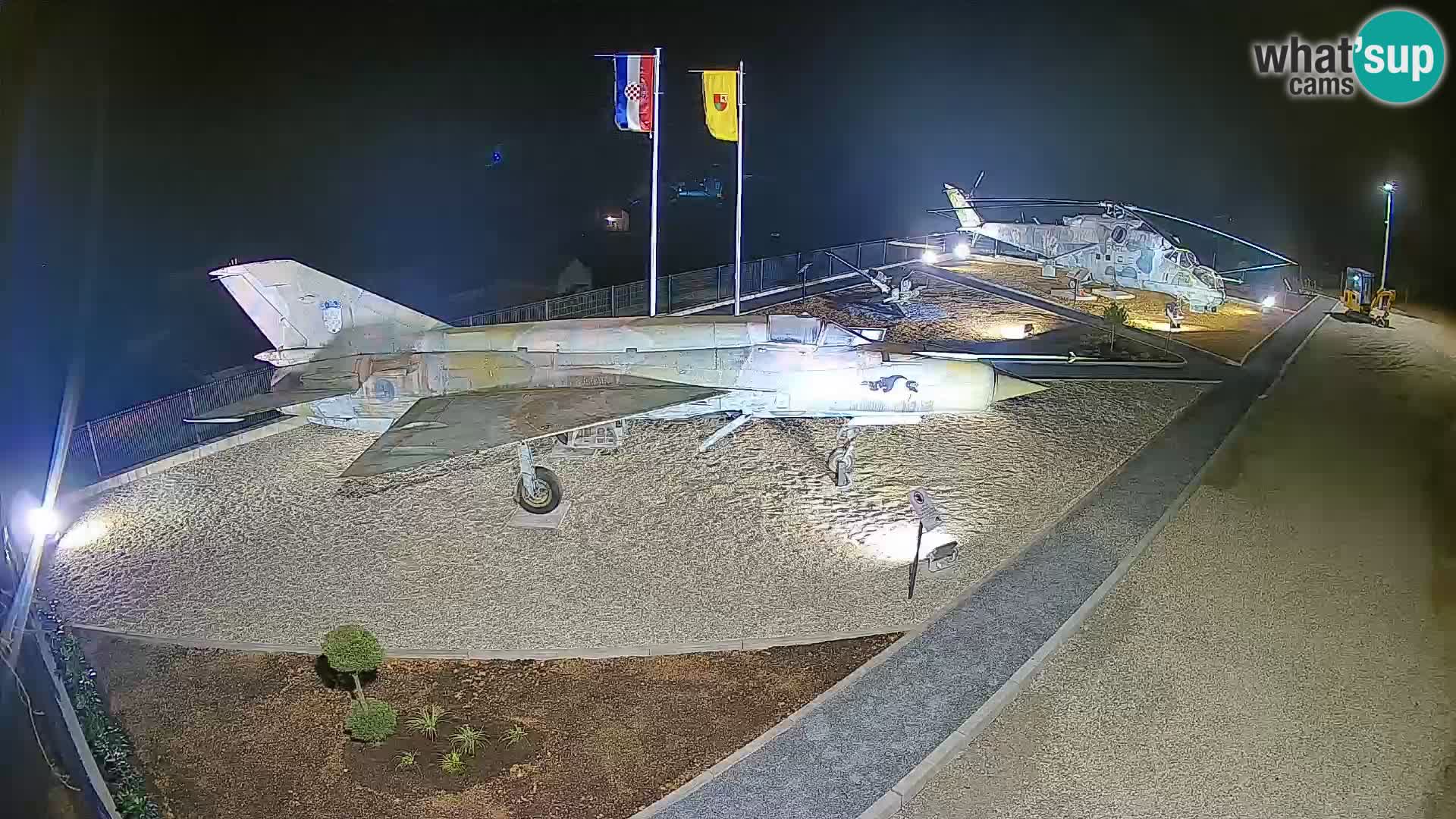 Kapela Air Force Museum in Real-Time