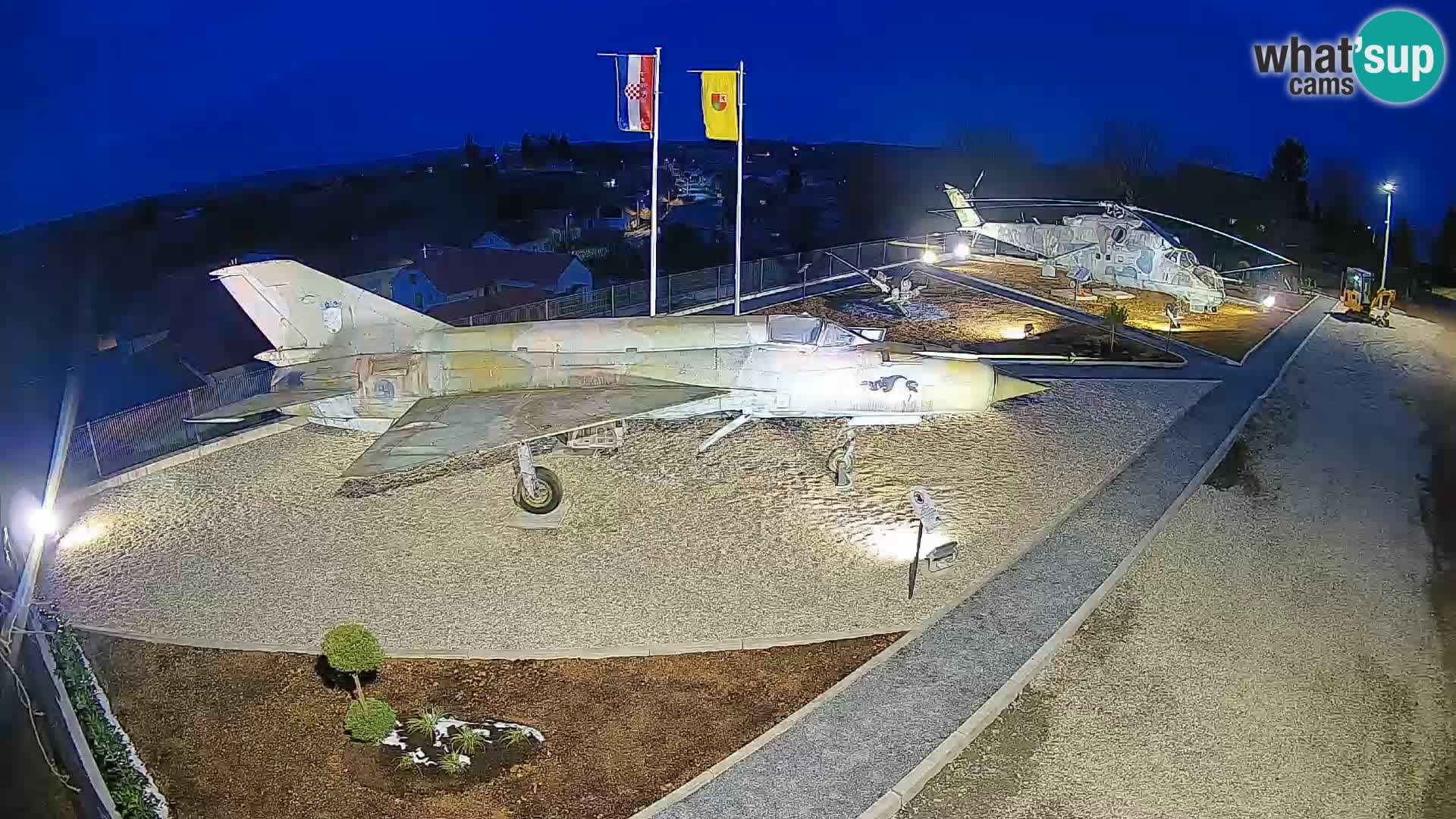 Kapela Air Force Museum in Real-Time