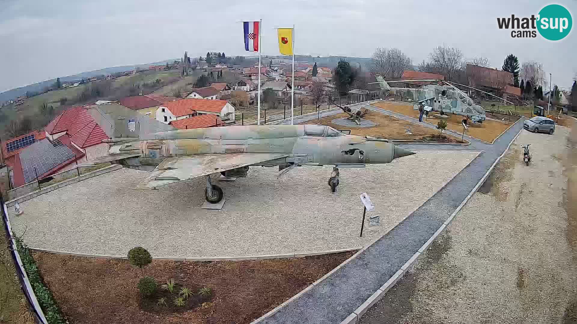 Kapela Air Force Museum in Real-Time