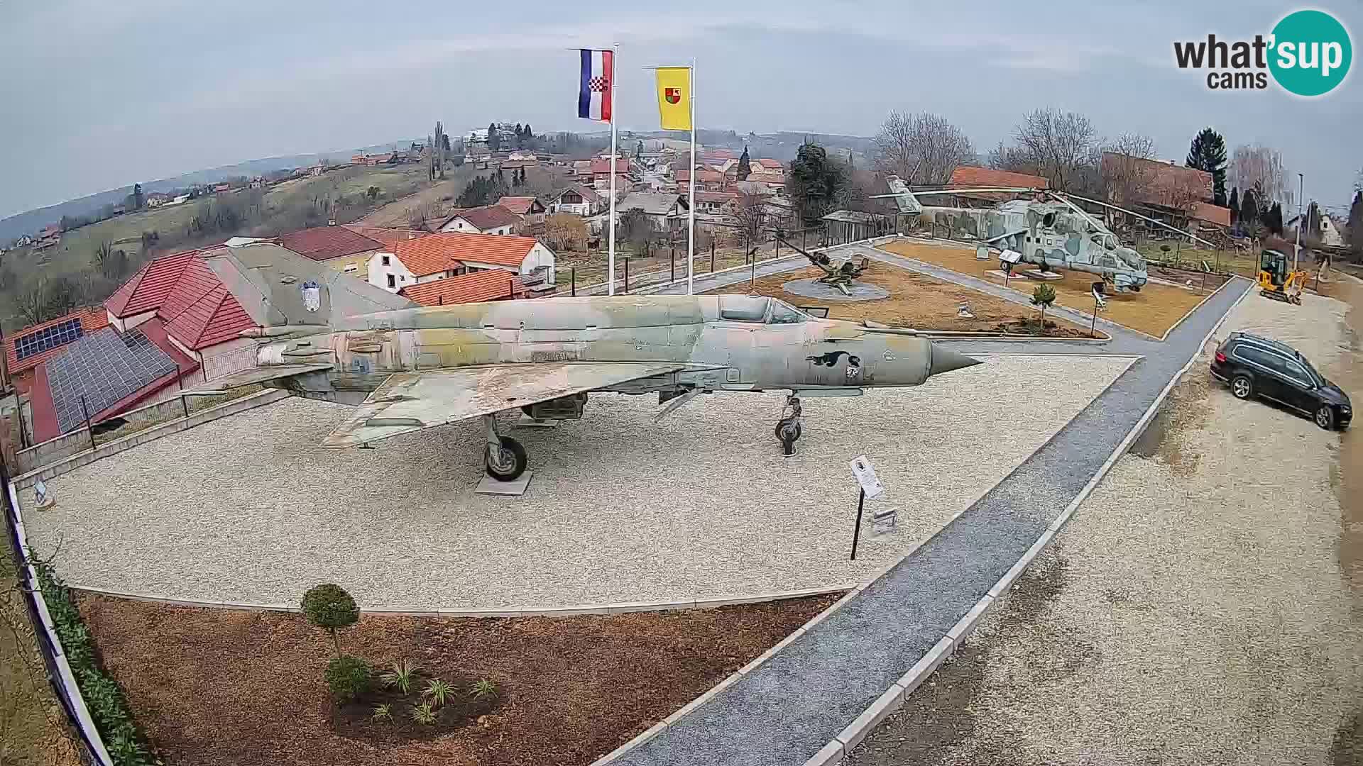 Kapela Air Force Museum in Real-Time