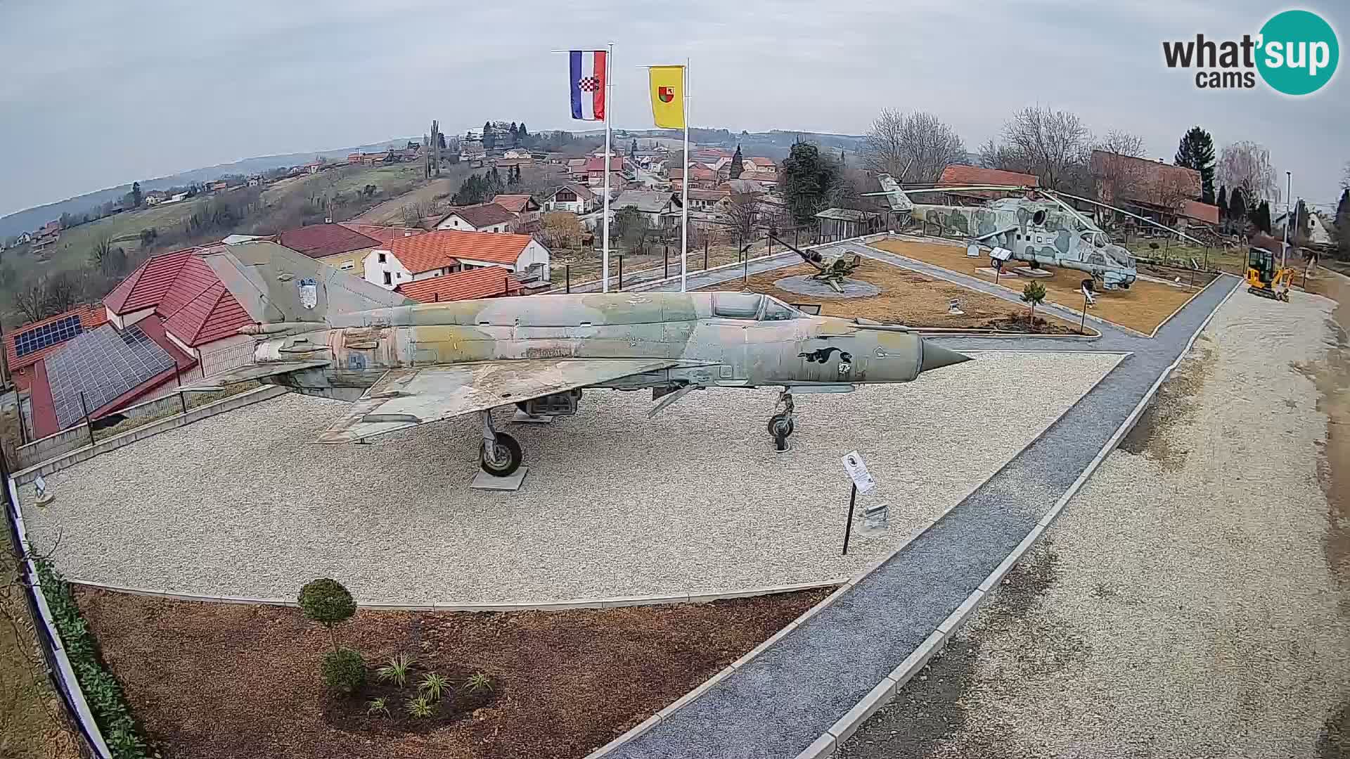 Kapela Air Force Museum in Real-Time