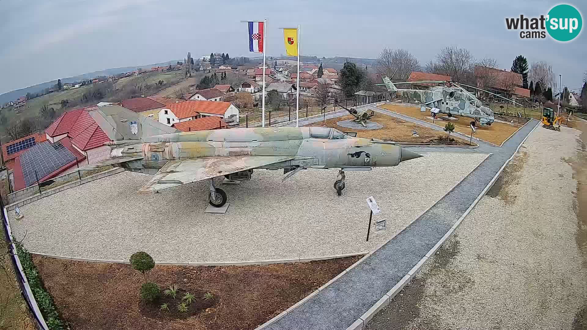 Kapela Air Force Museum in Real-Time