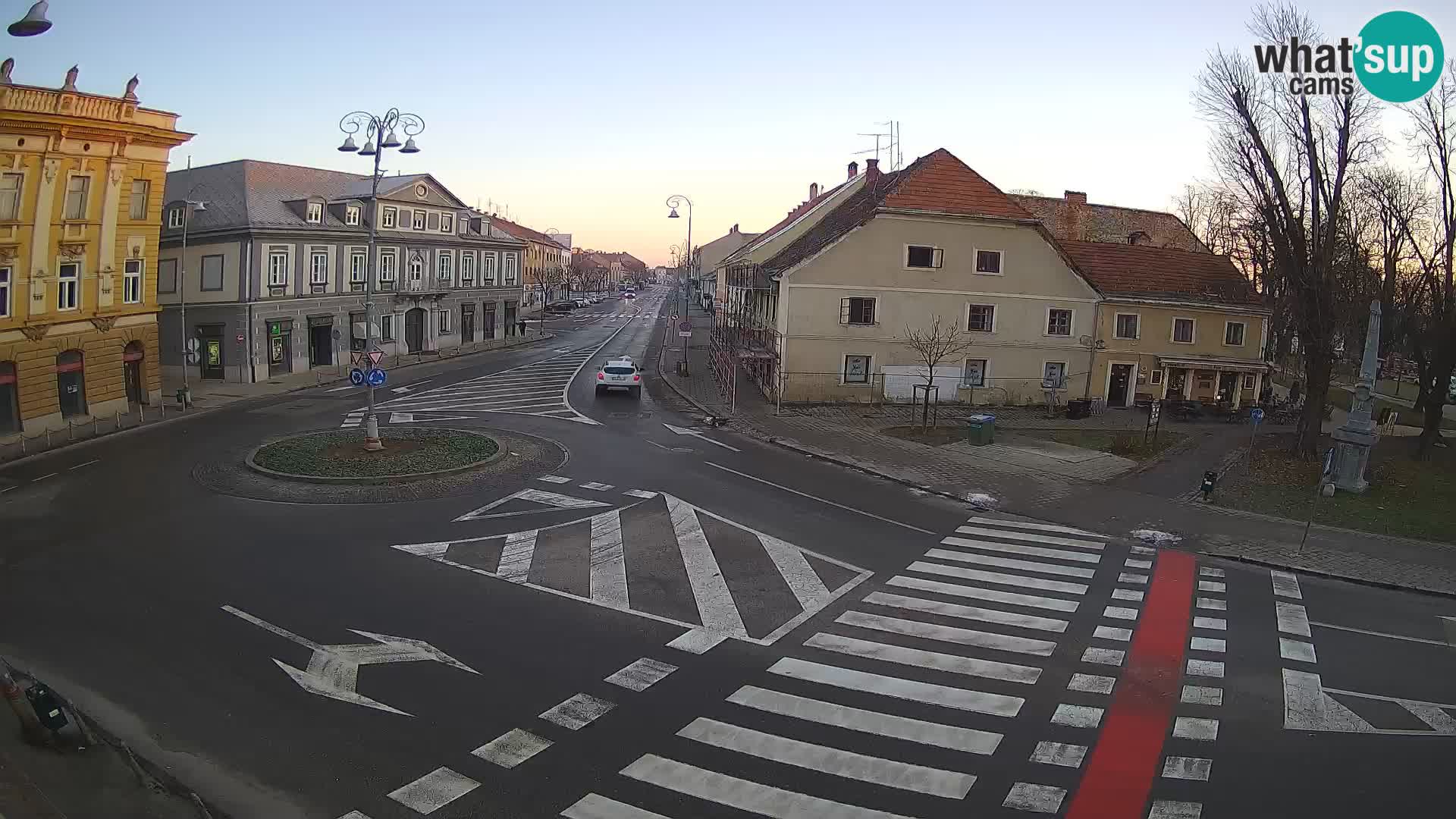 Karlovac – Lana center i rue Peter Zrinski