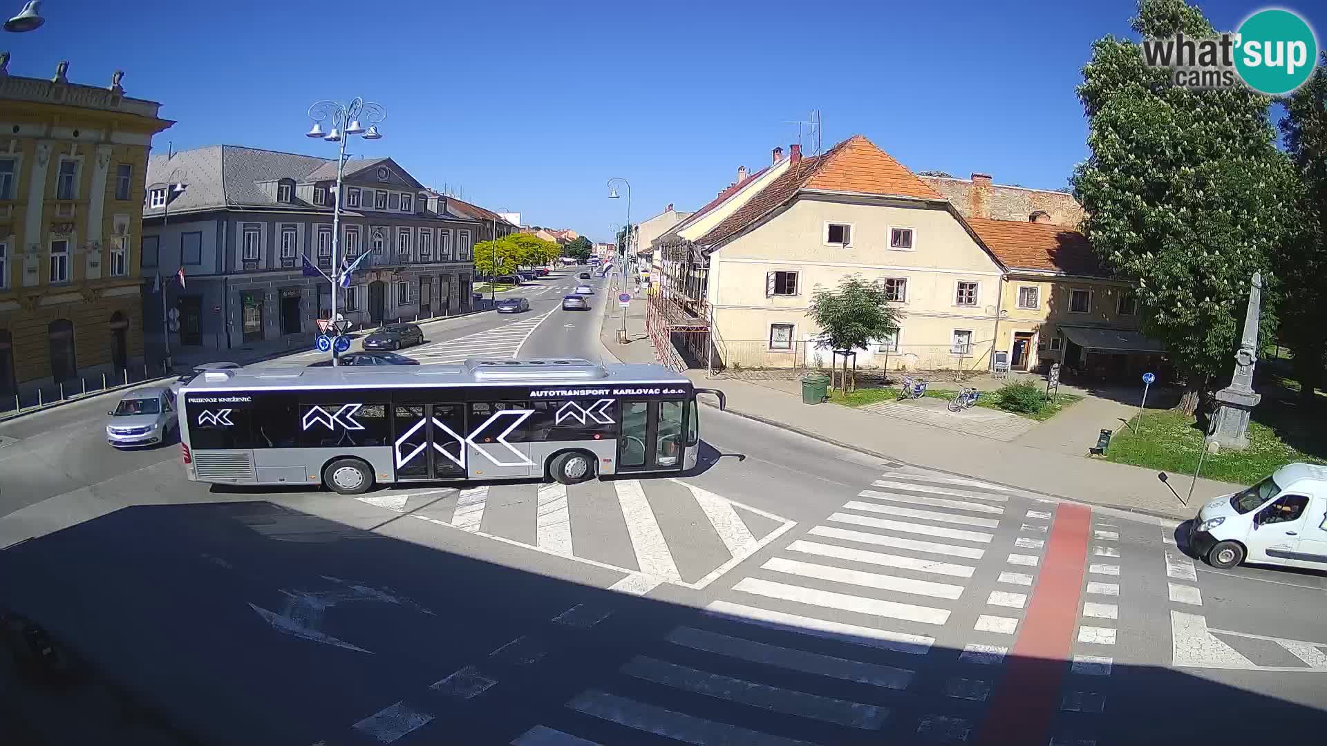 Karlovac – Lana center i rue Peter Zrinski